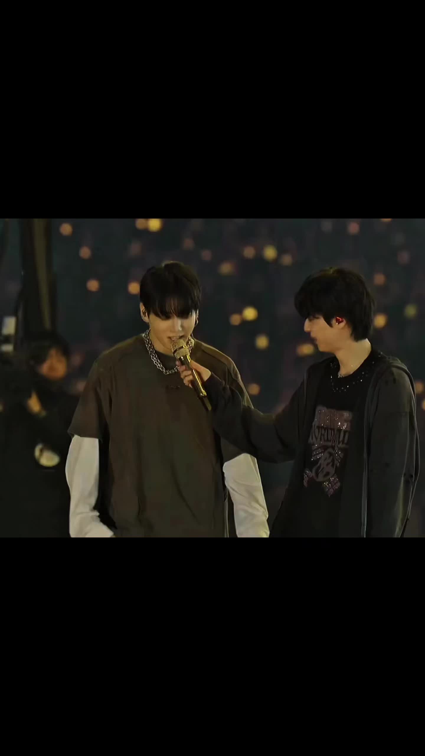 @Andra ์๋๋ผ ๐ BTS
