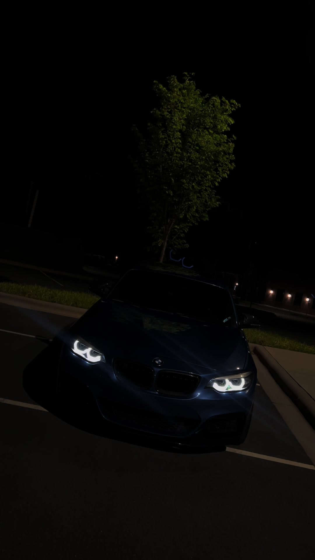 @✮
