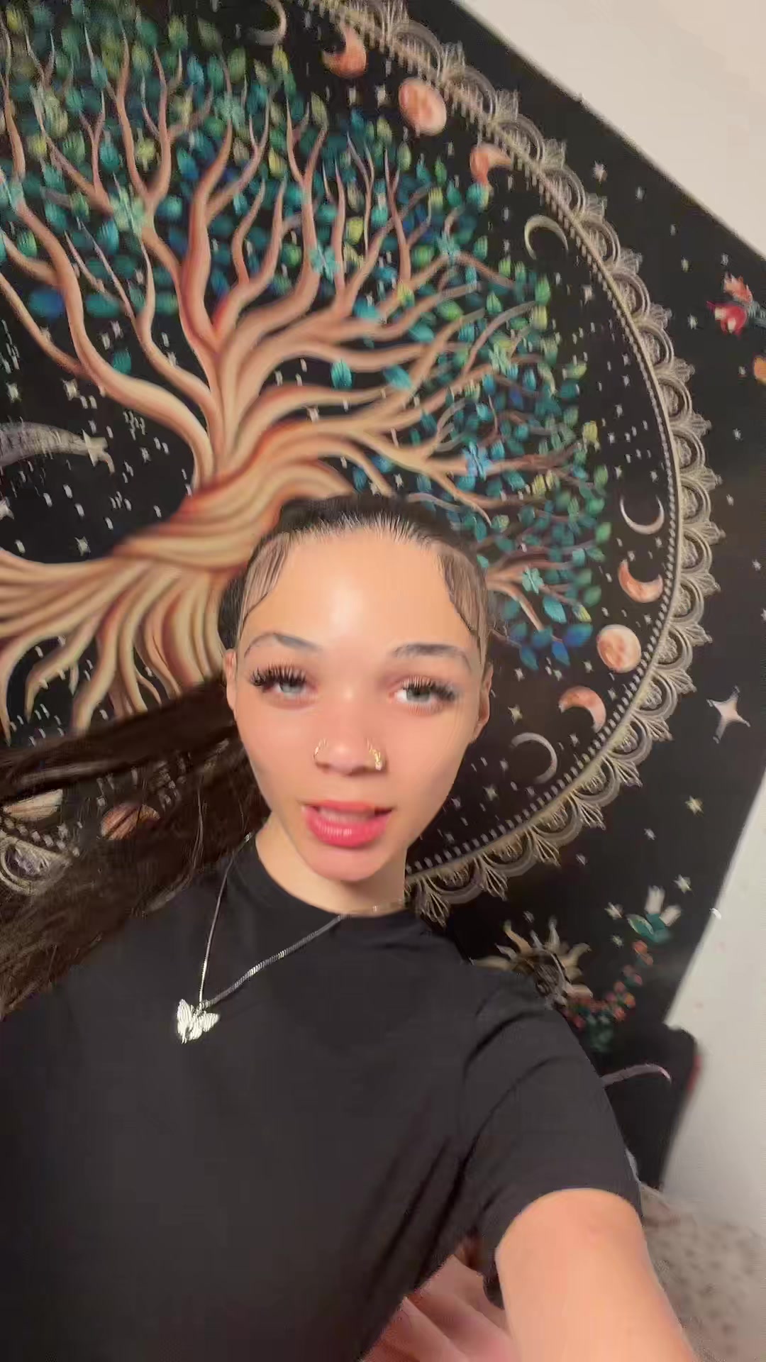 @Bellaaa
