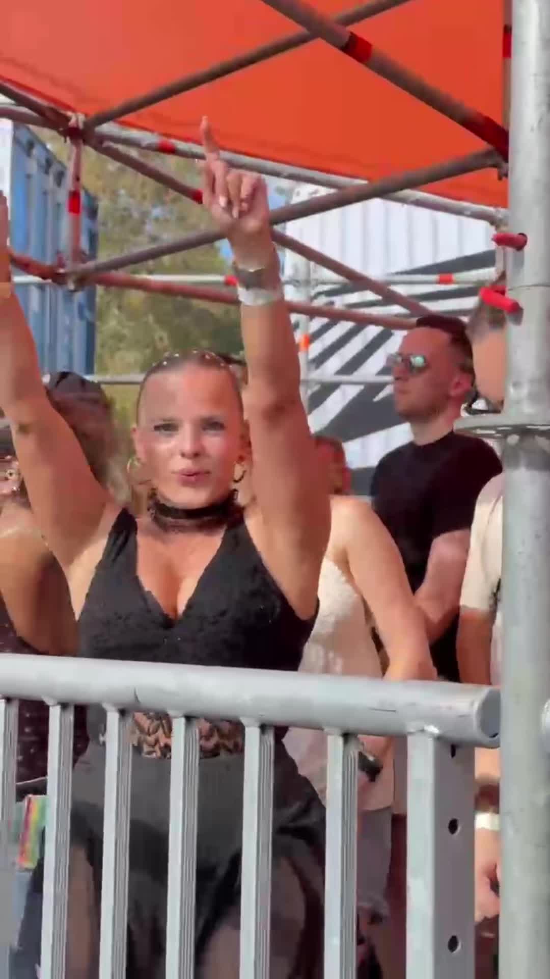 @Annivalki