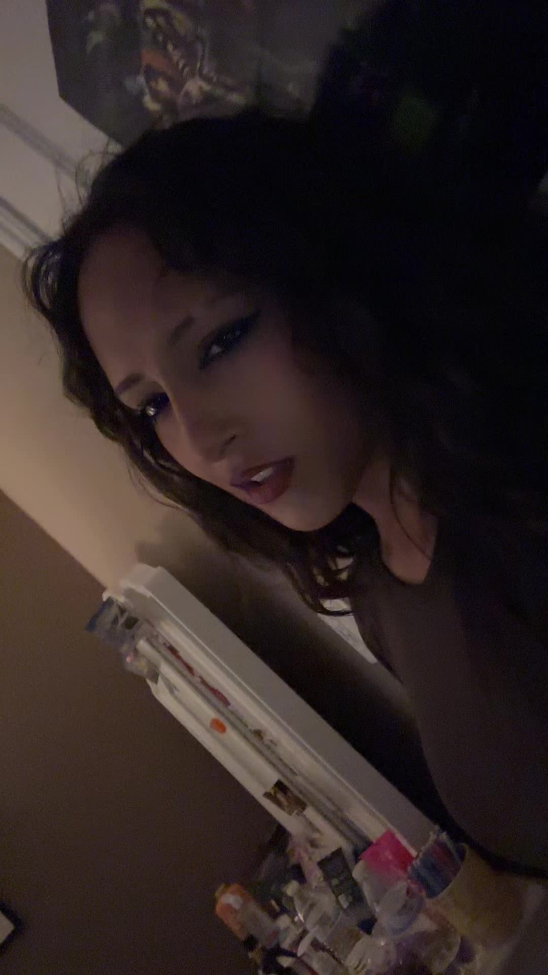 @💋