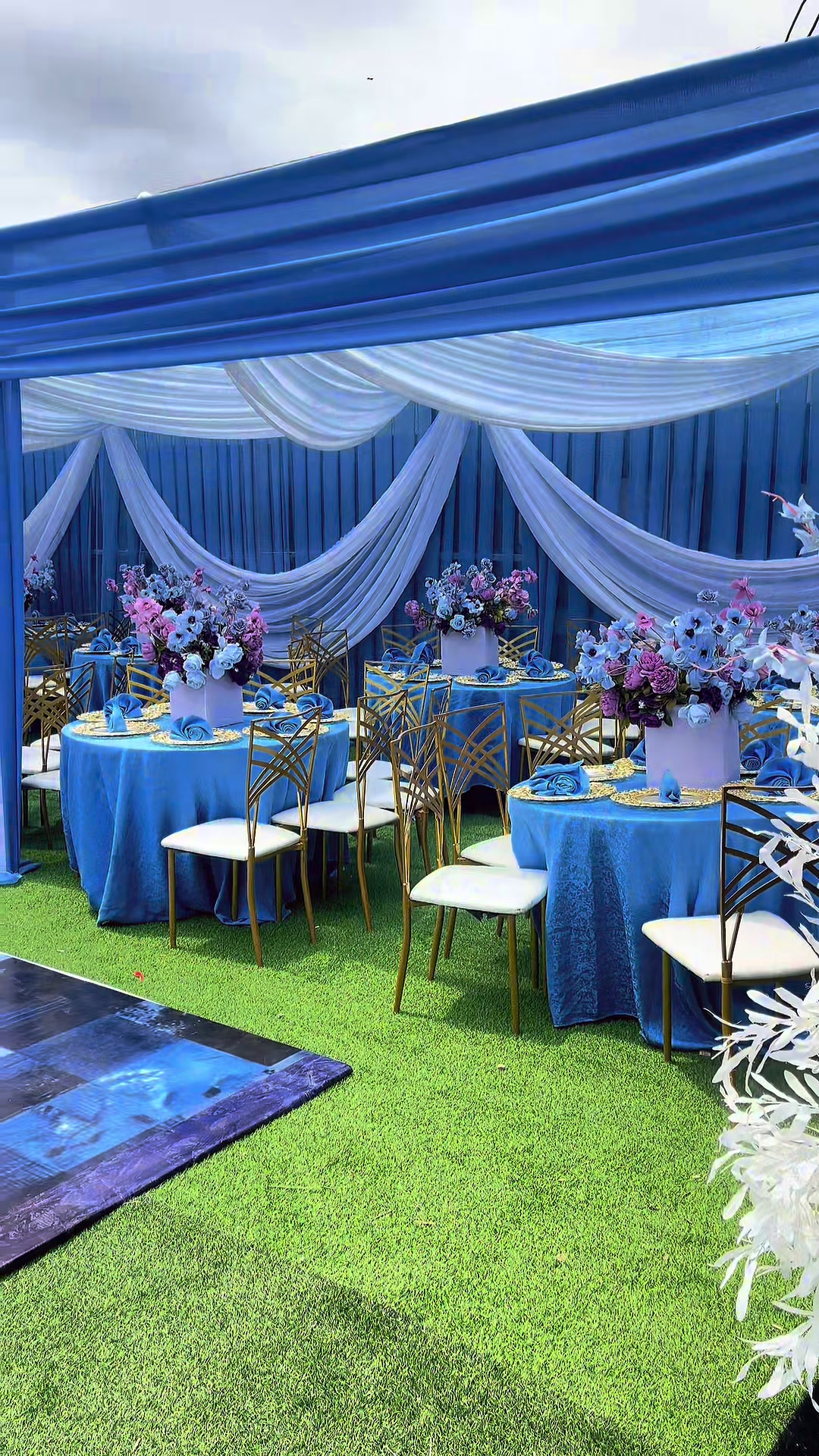 @eventbylalas