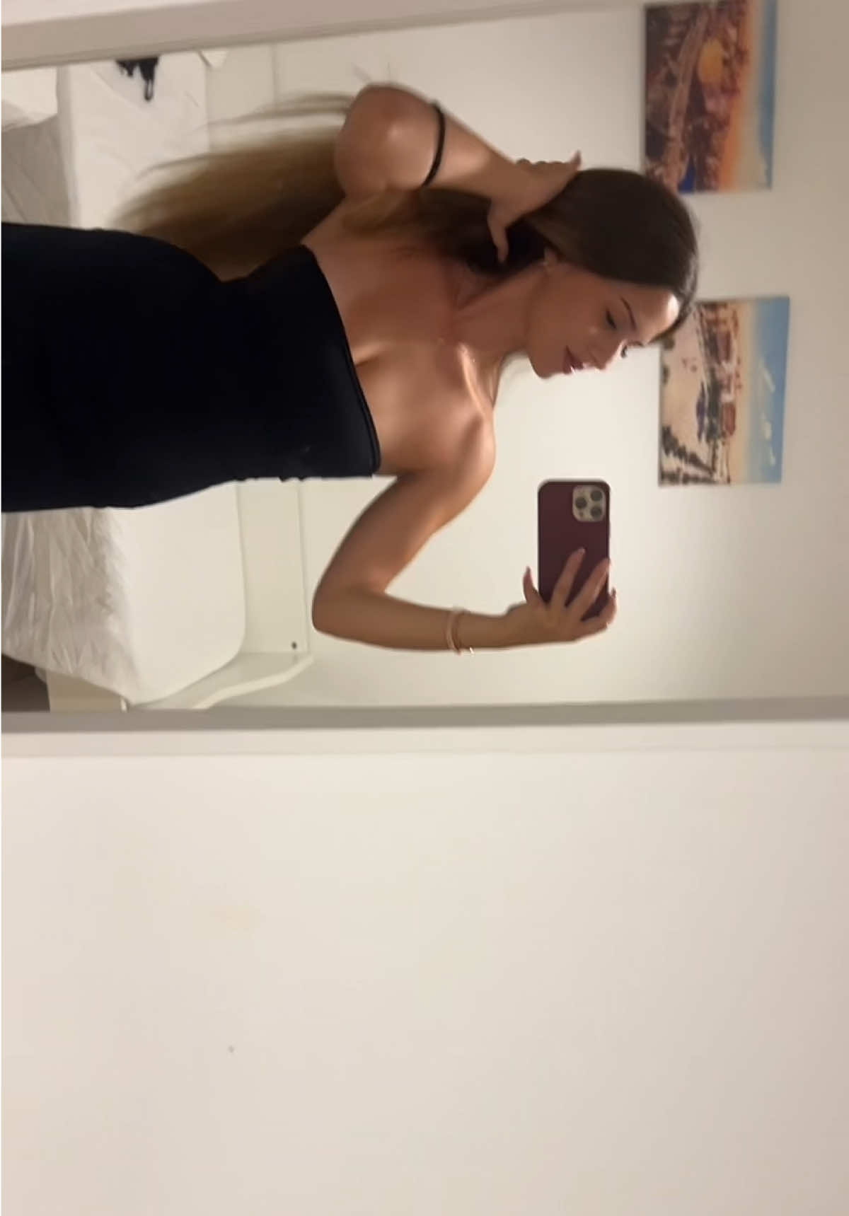 @Laura🪽