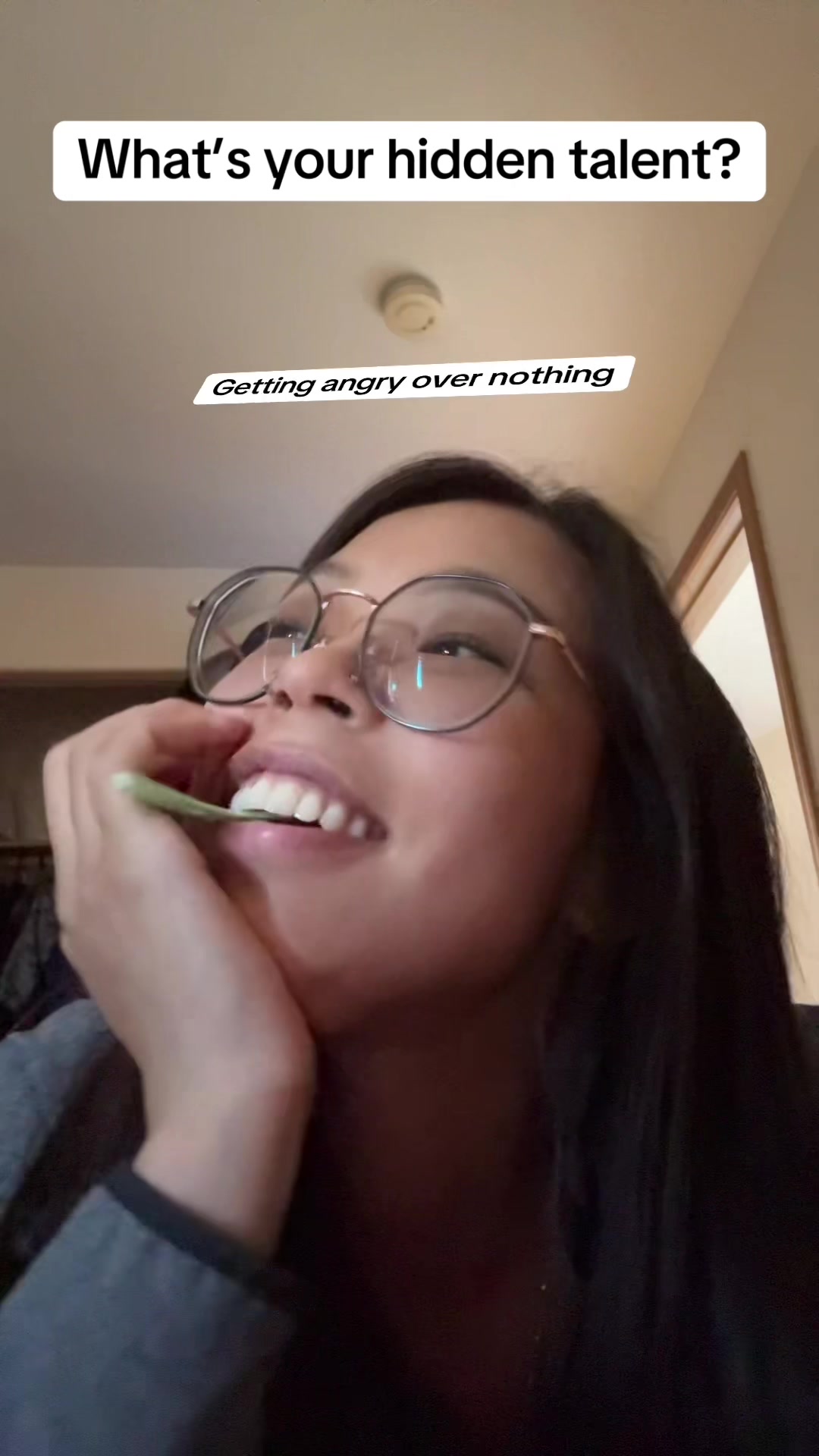 @𝚊𝚗𝚍𝚒 : )