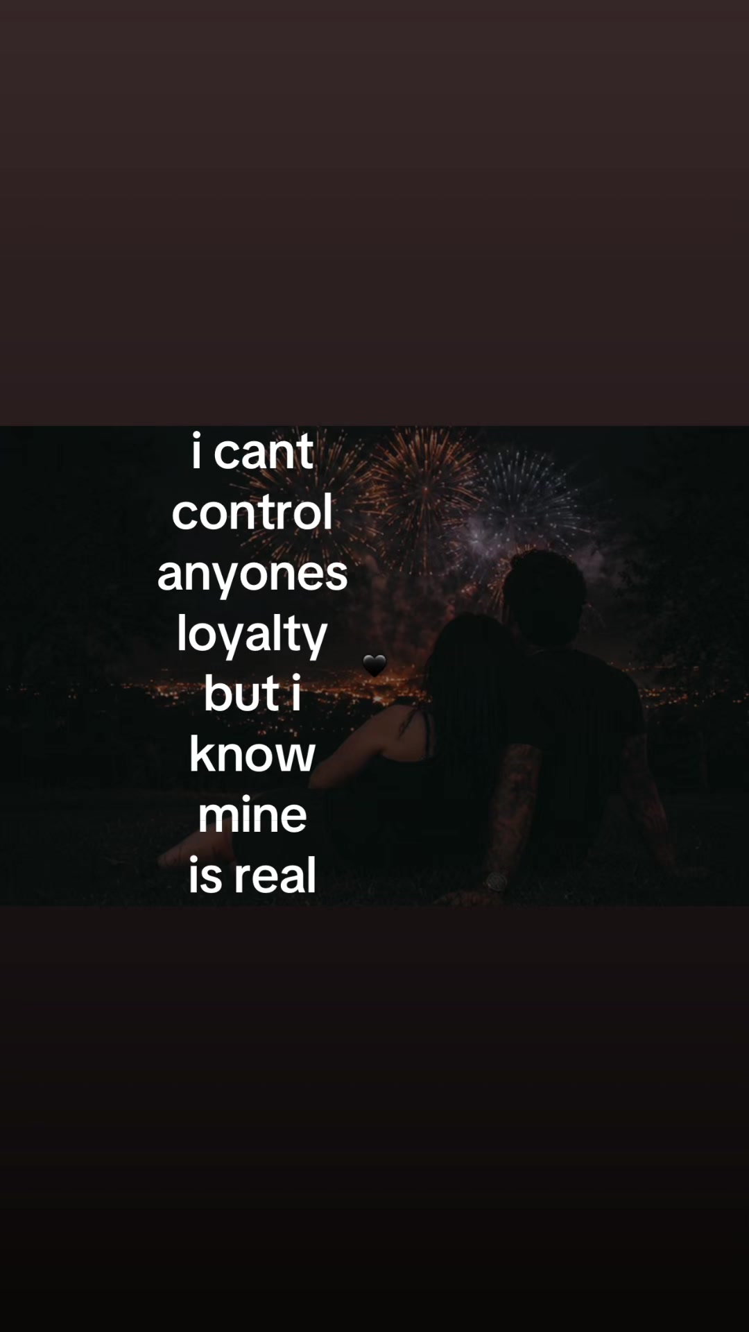 @￴￴