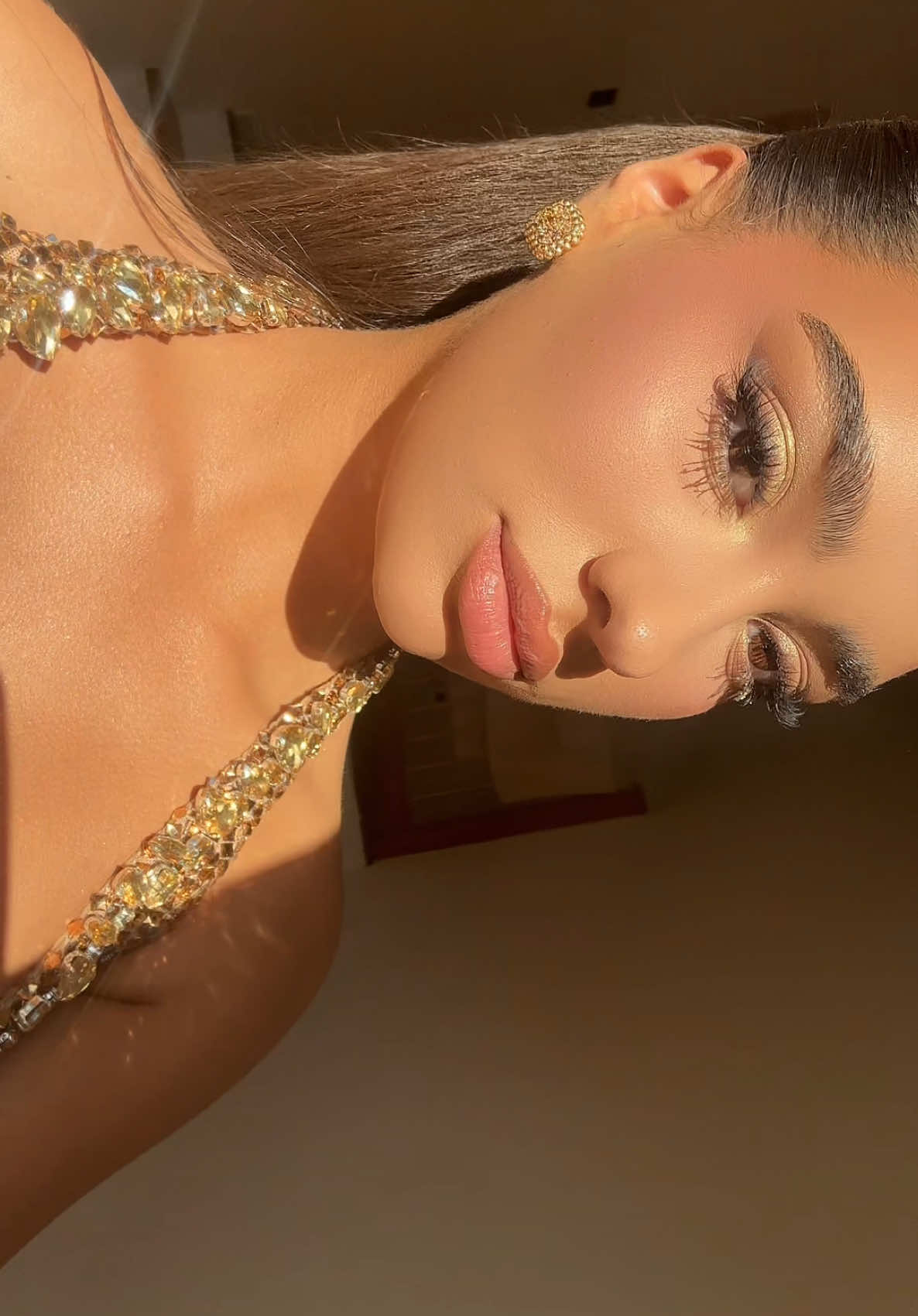 @arnisa