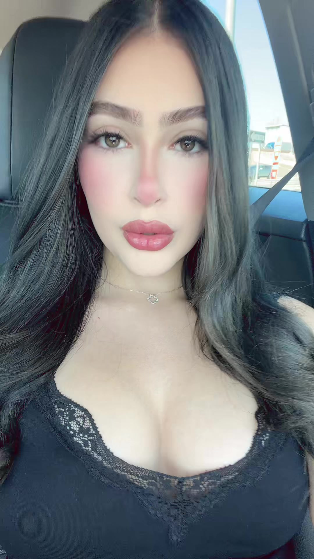 @𝘼𝘾.