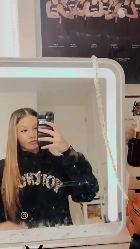 @uzr.sef