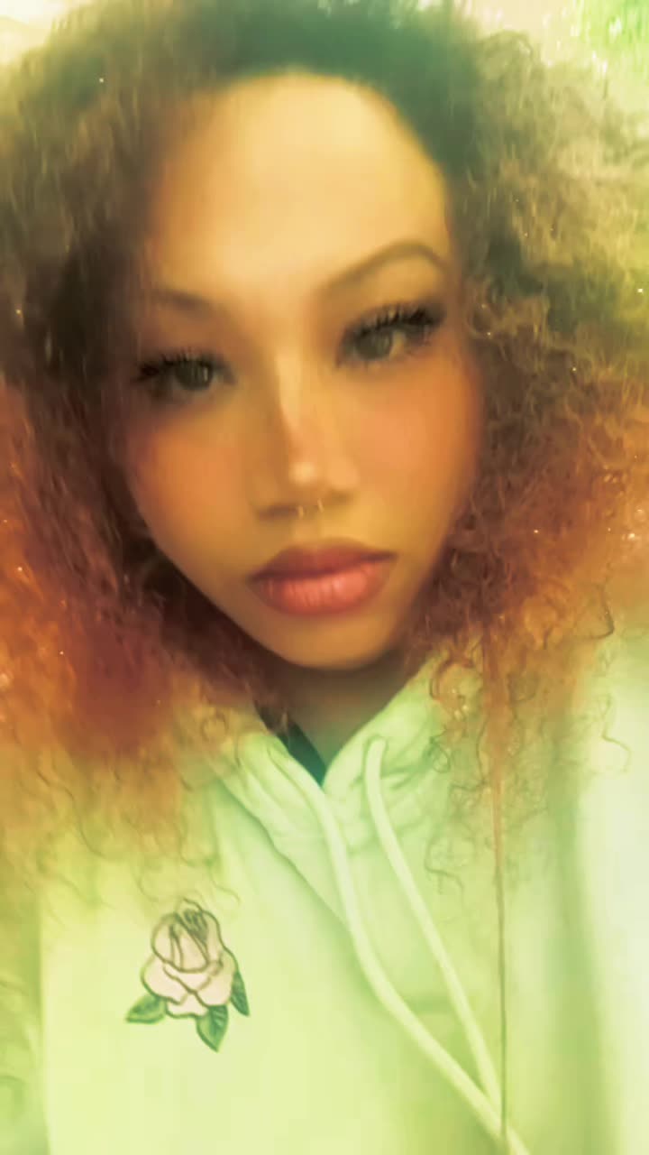 @XoPrettyWeirdoO