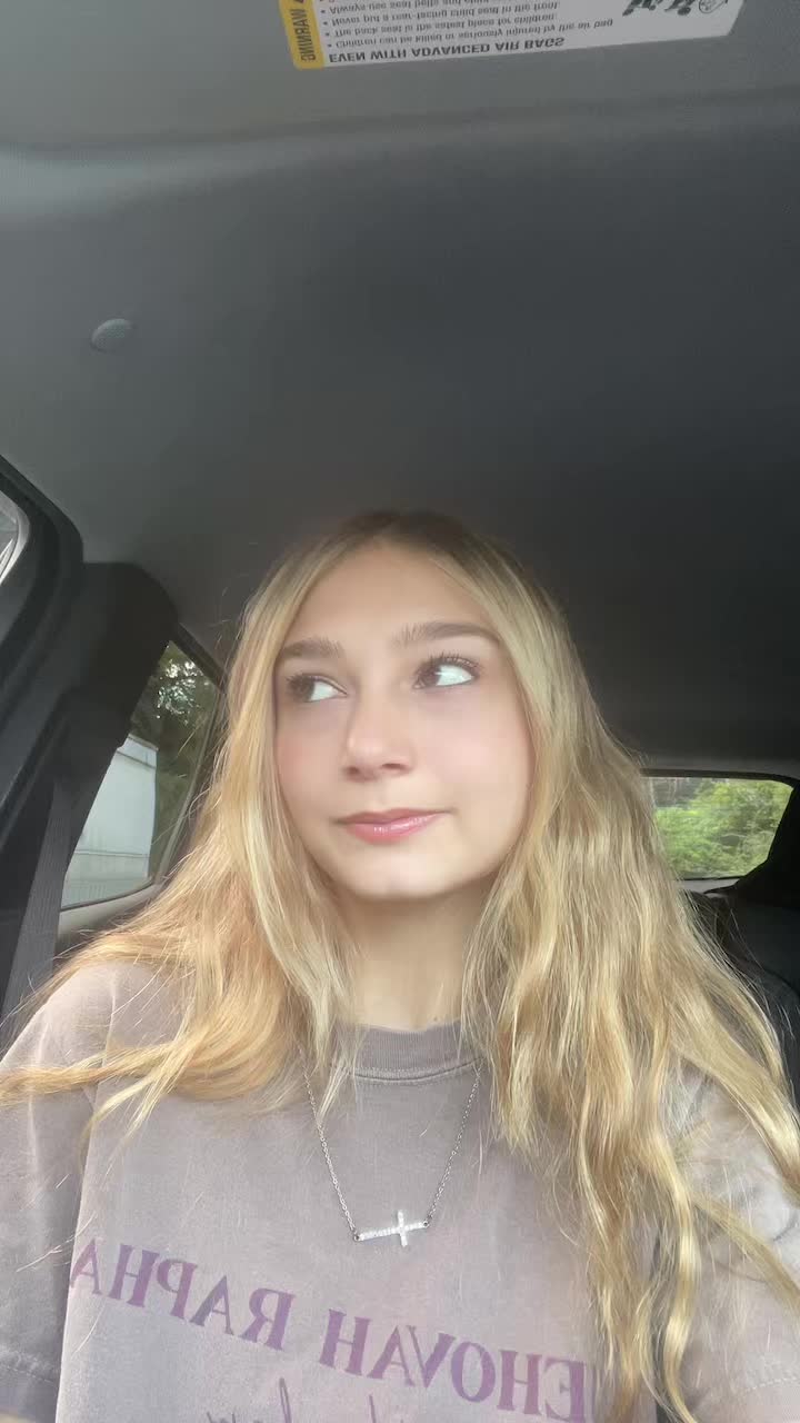 @💗🤍💋Sarah💗🤍💋