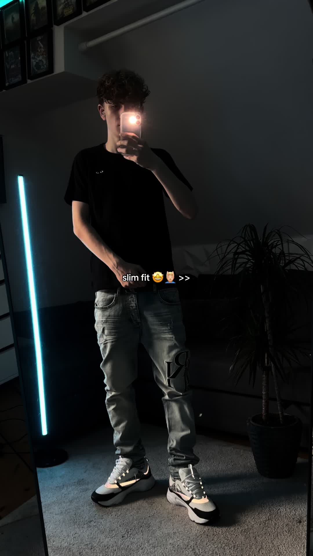 @vey☄️