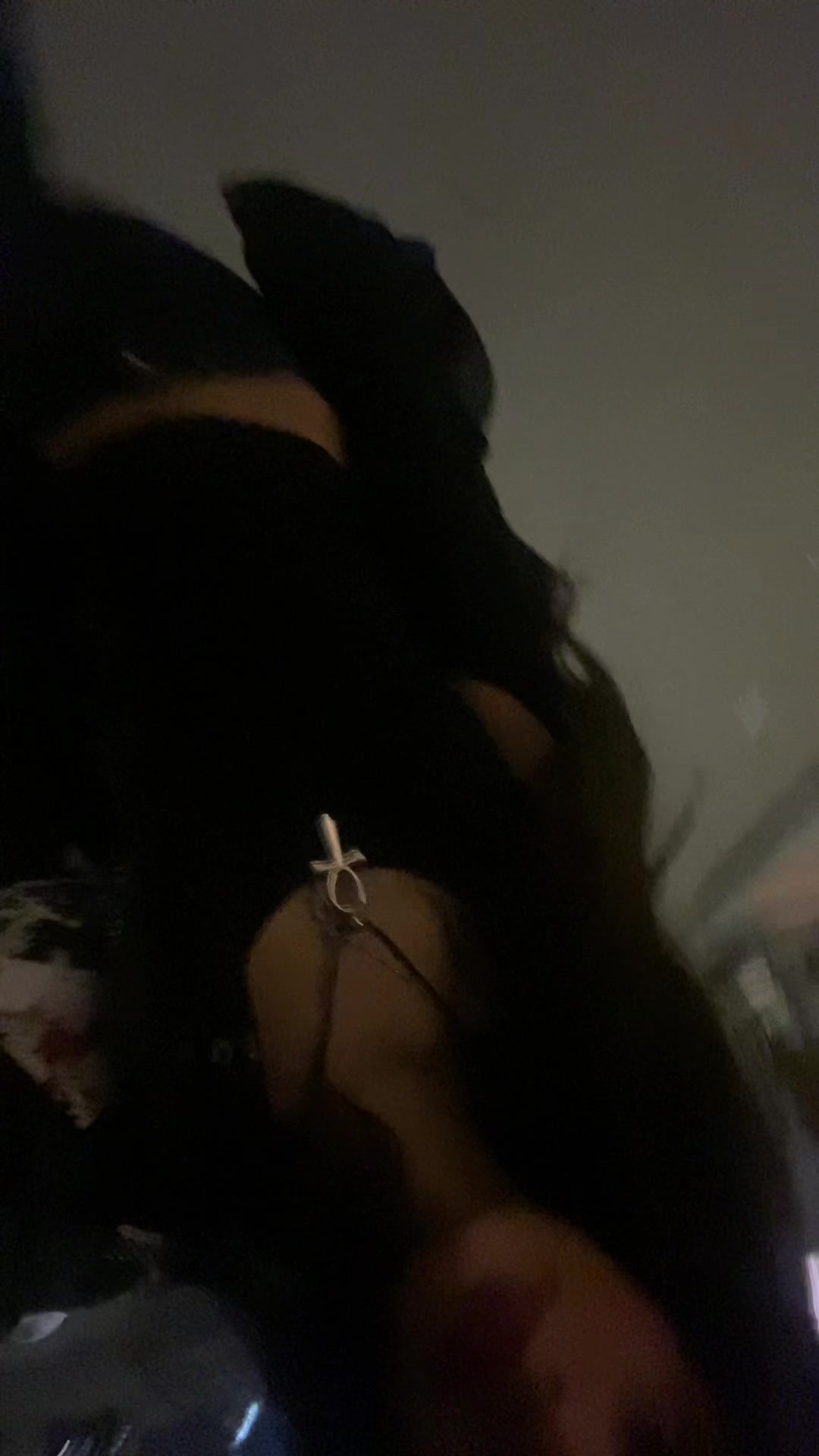 @!yn