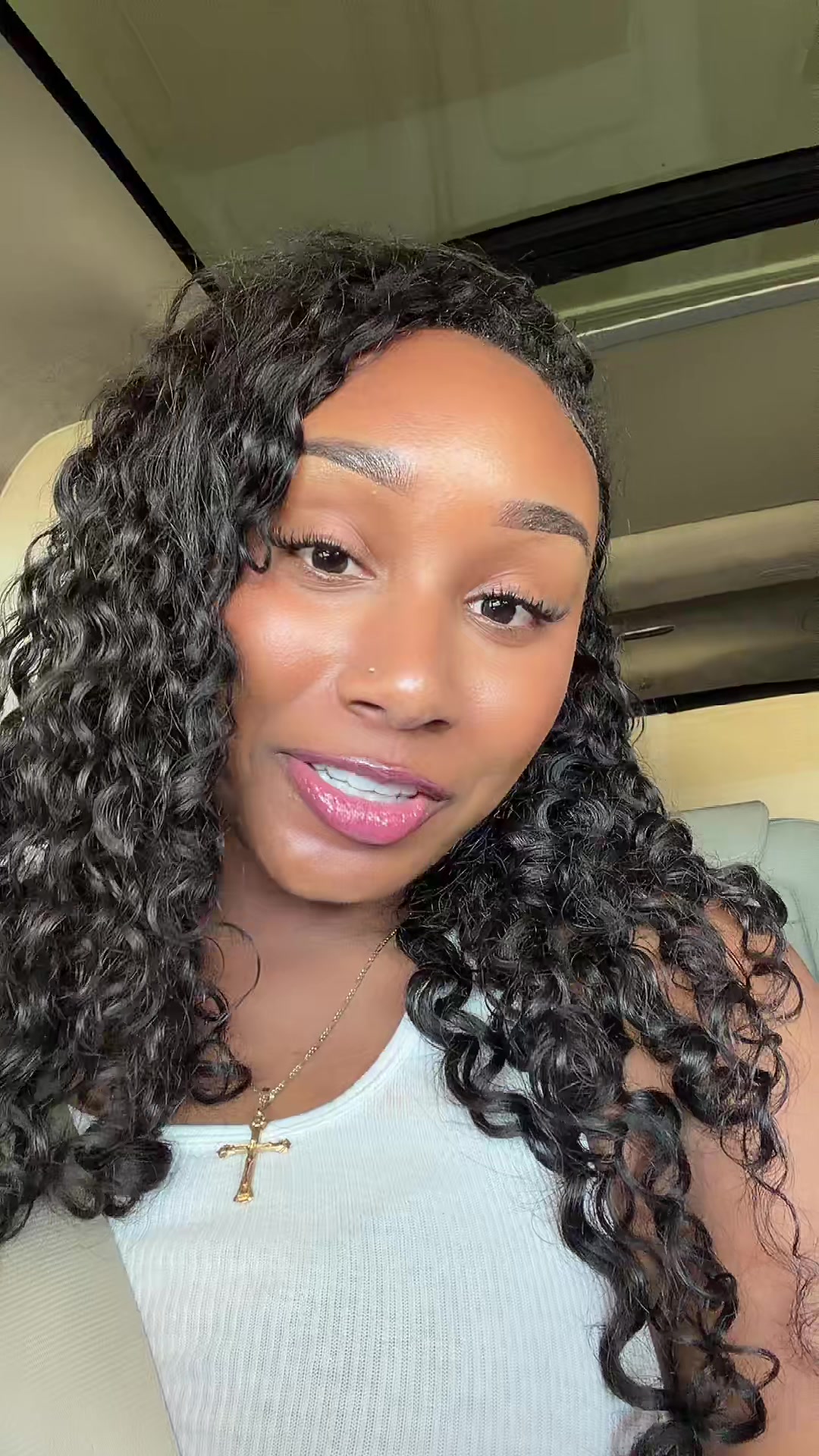 @kaylaoubre