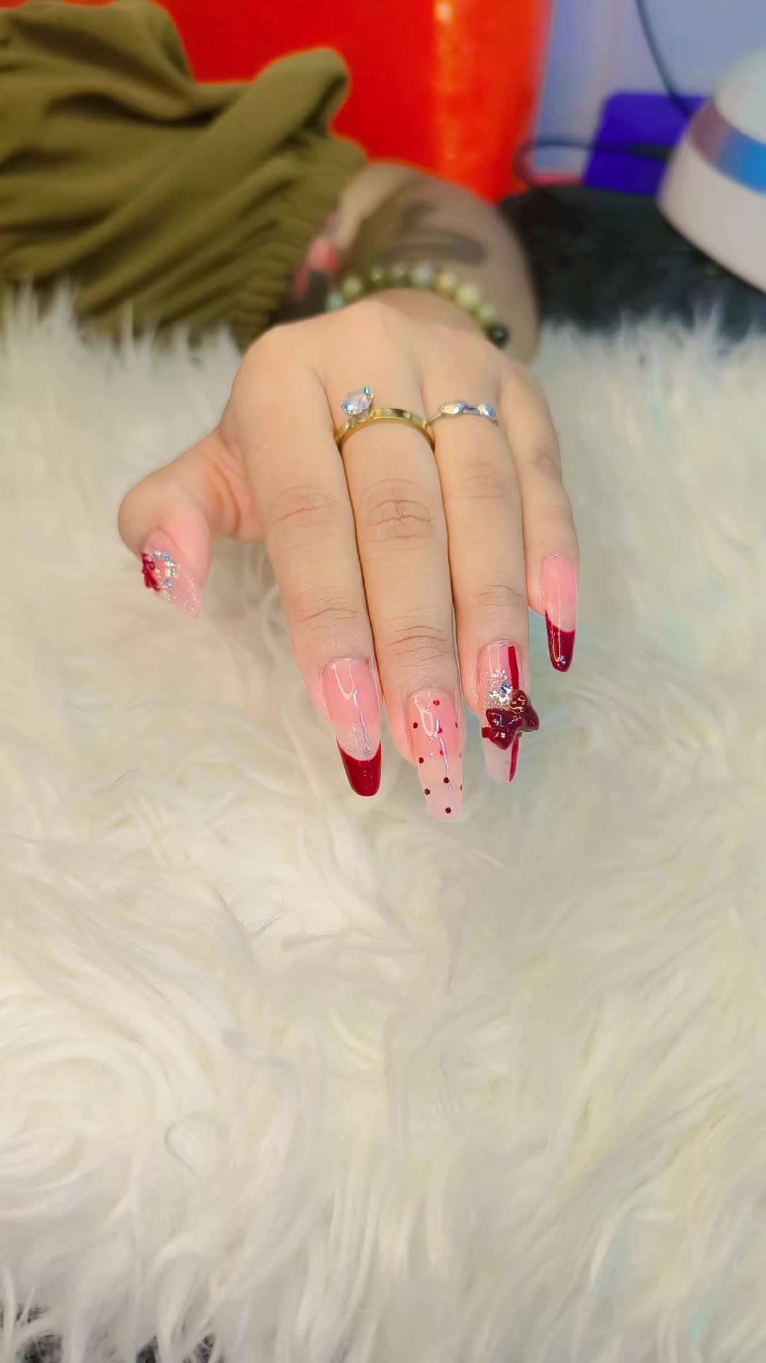 @mie mie nails(နန်းရွှေဝါ)