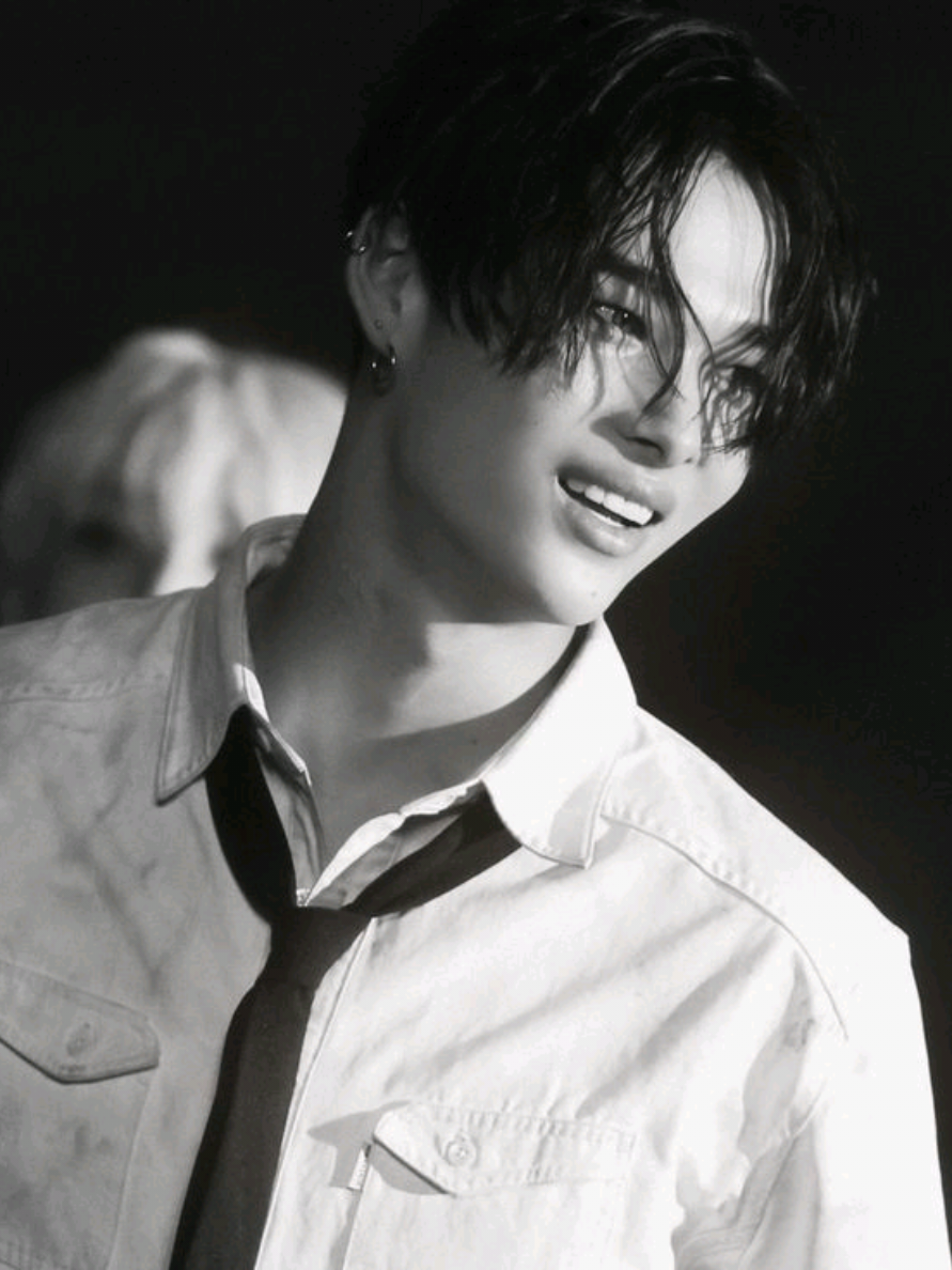 @Innie🎸