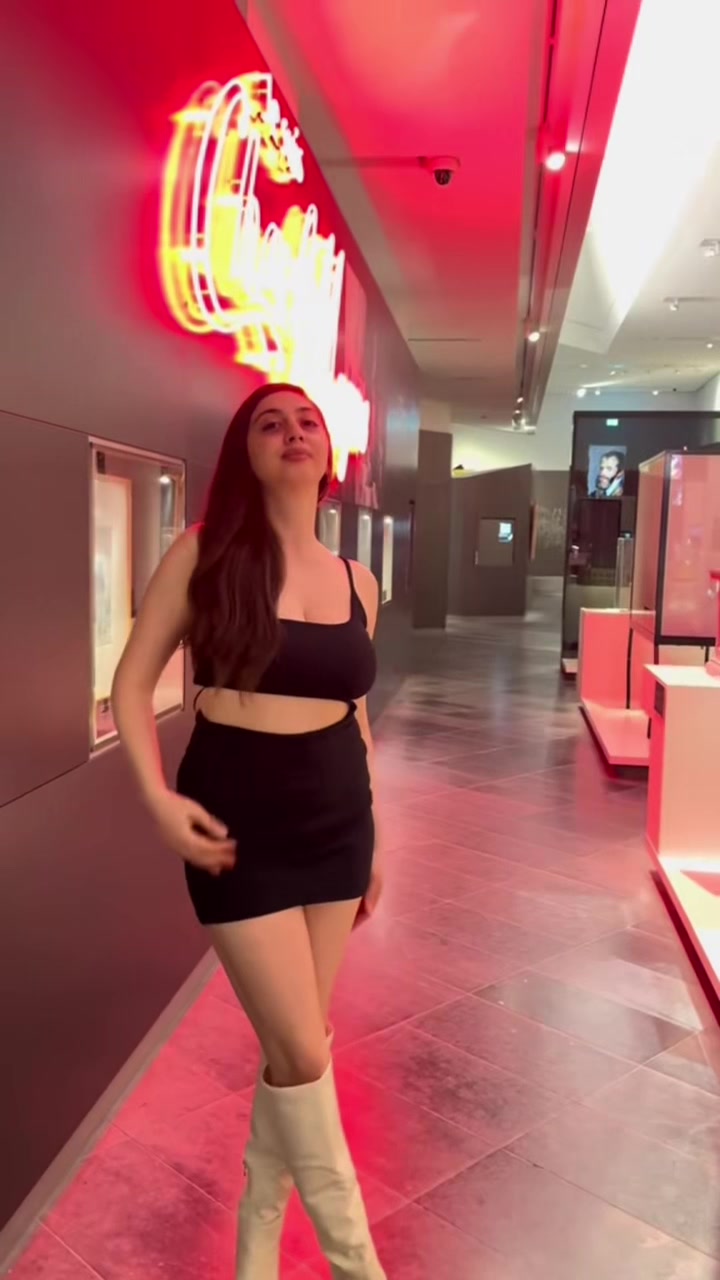 @Deniz Maria💎