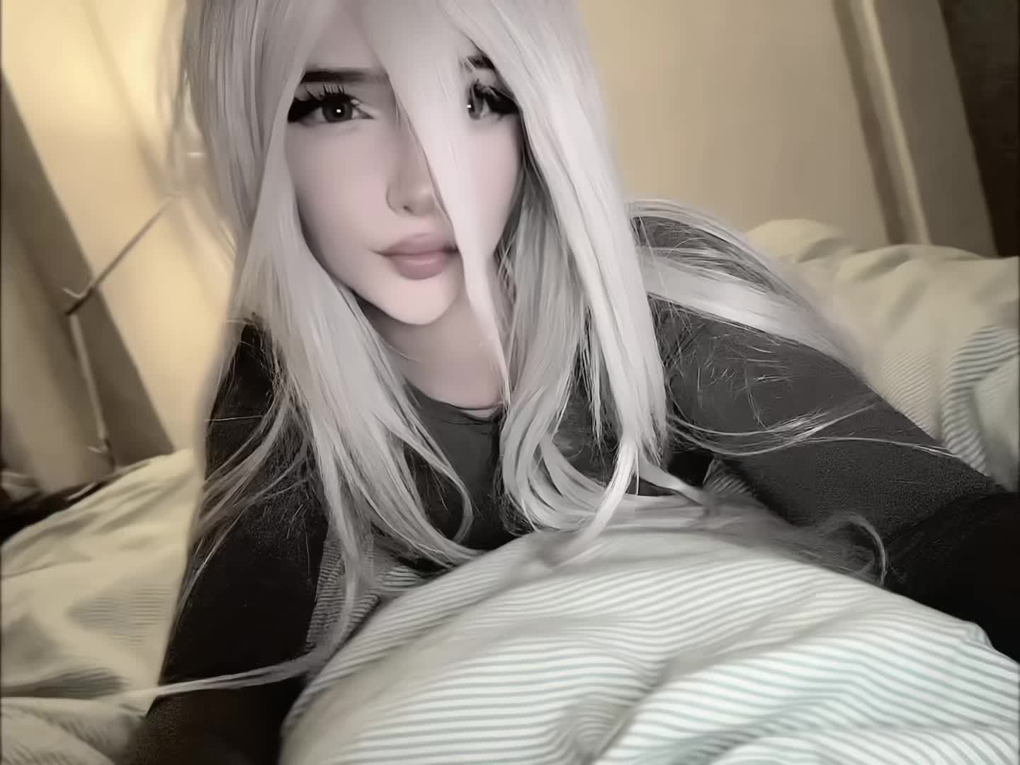 @Mio