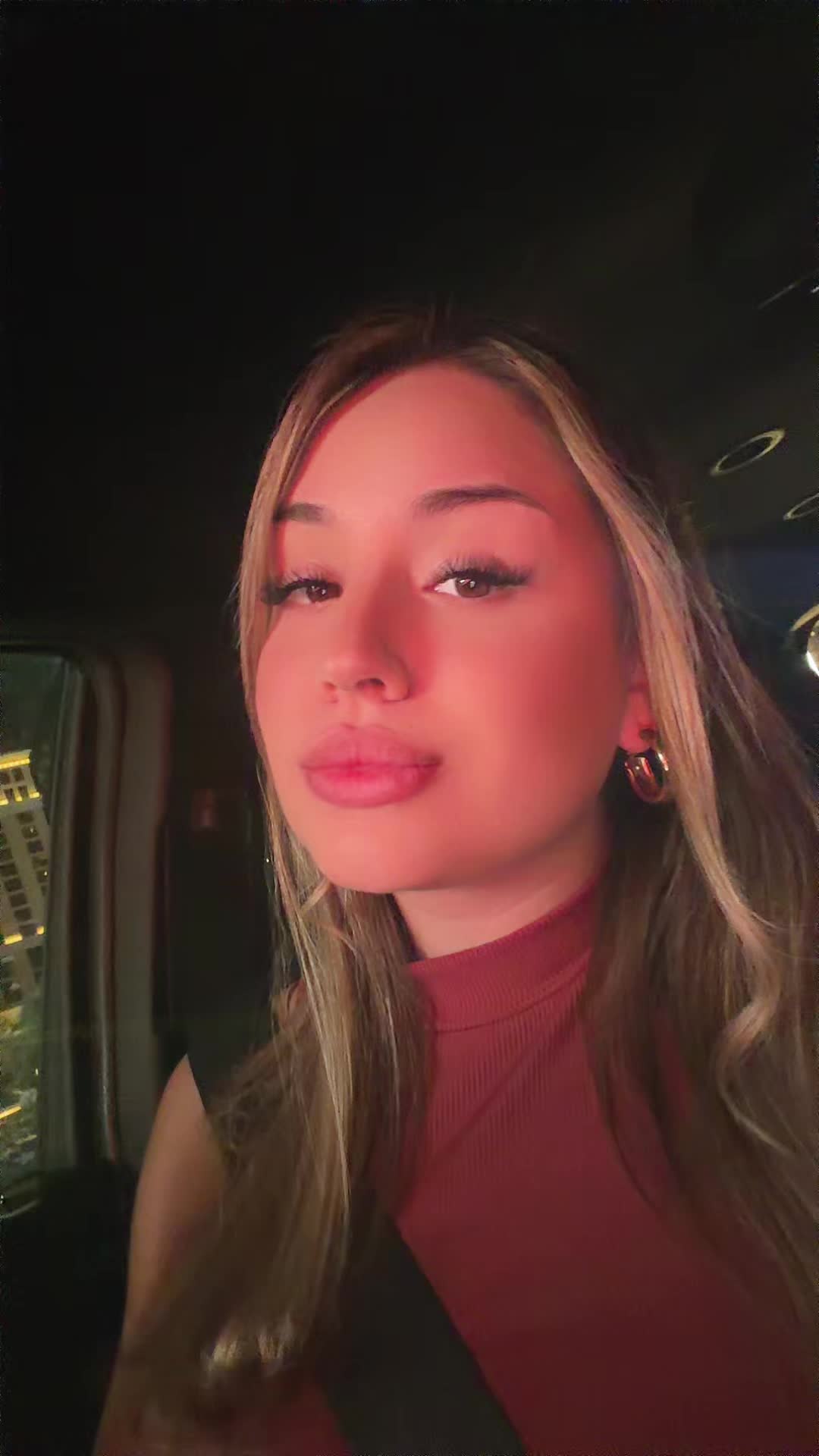 @Kar.