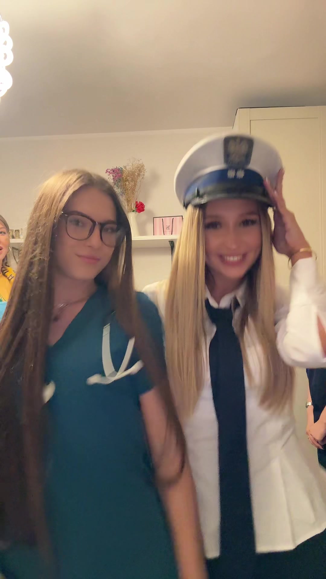 @zuziafurman