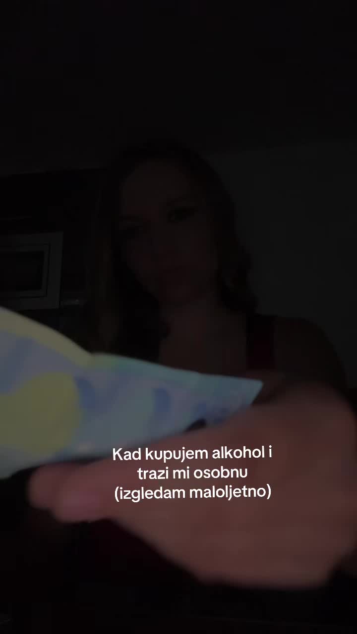 @lanaa🧟♀️