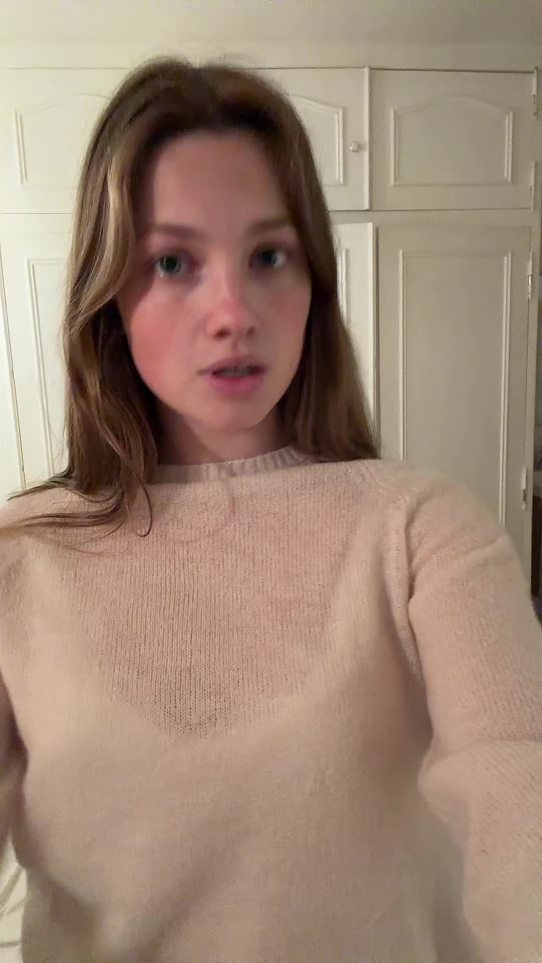 @• anais •