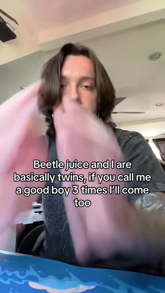 @thelankyking