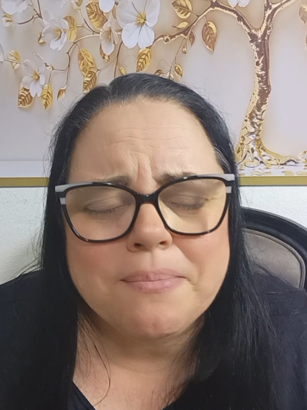 @M&ocirc;nica Nascimento