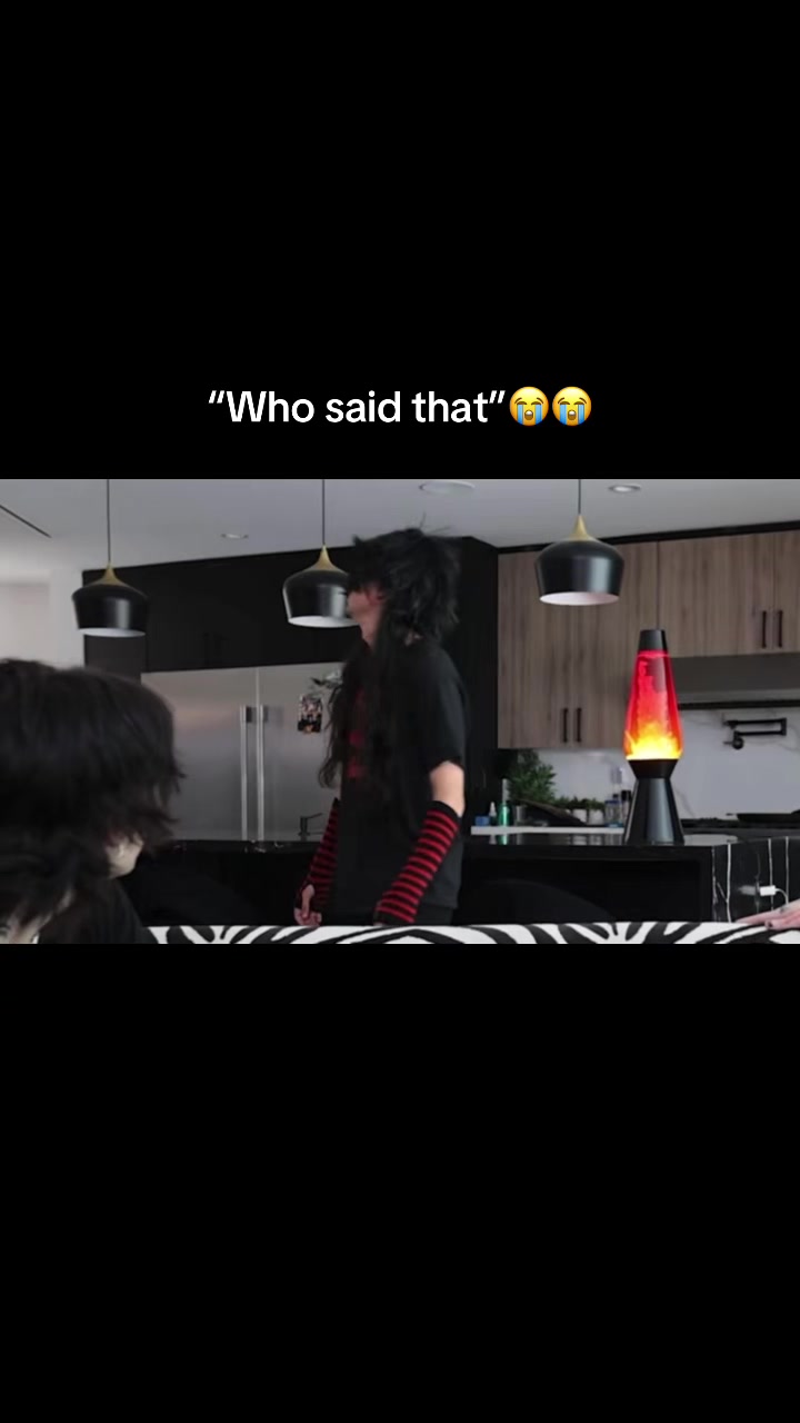 @๐๐น๐ต๐ป๐ซ๐ป๐ธ๐ฌ๐ด๐๐ฆ