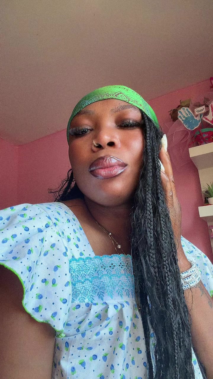 @Mira❤️🇹🇬🇬🇭🇧🇪
