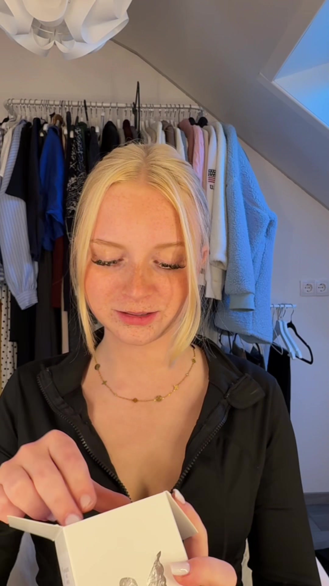 @Anna