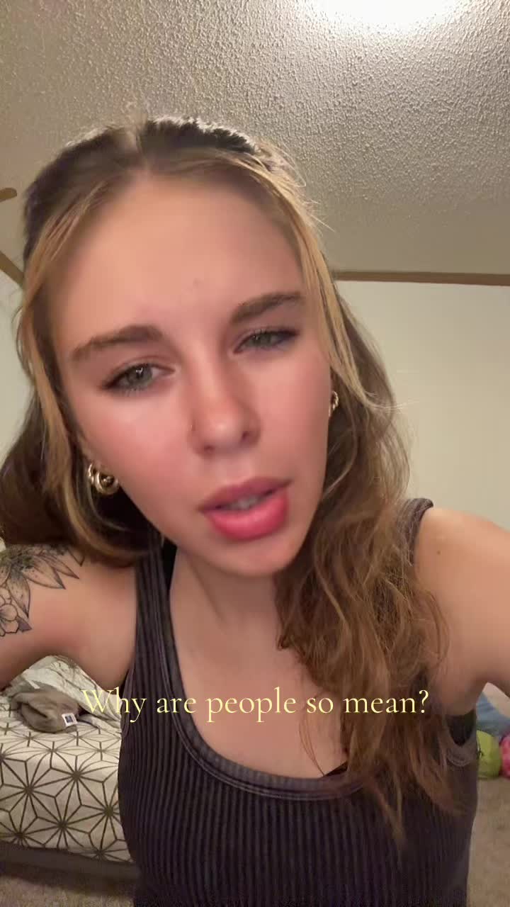 @Taytay๐ค
