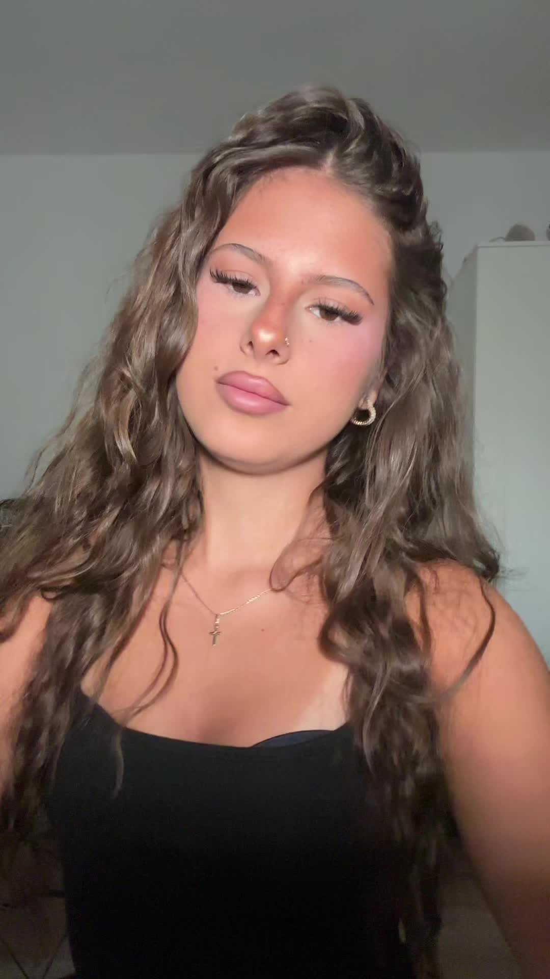 @Juliette🇨🇺