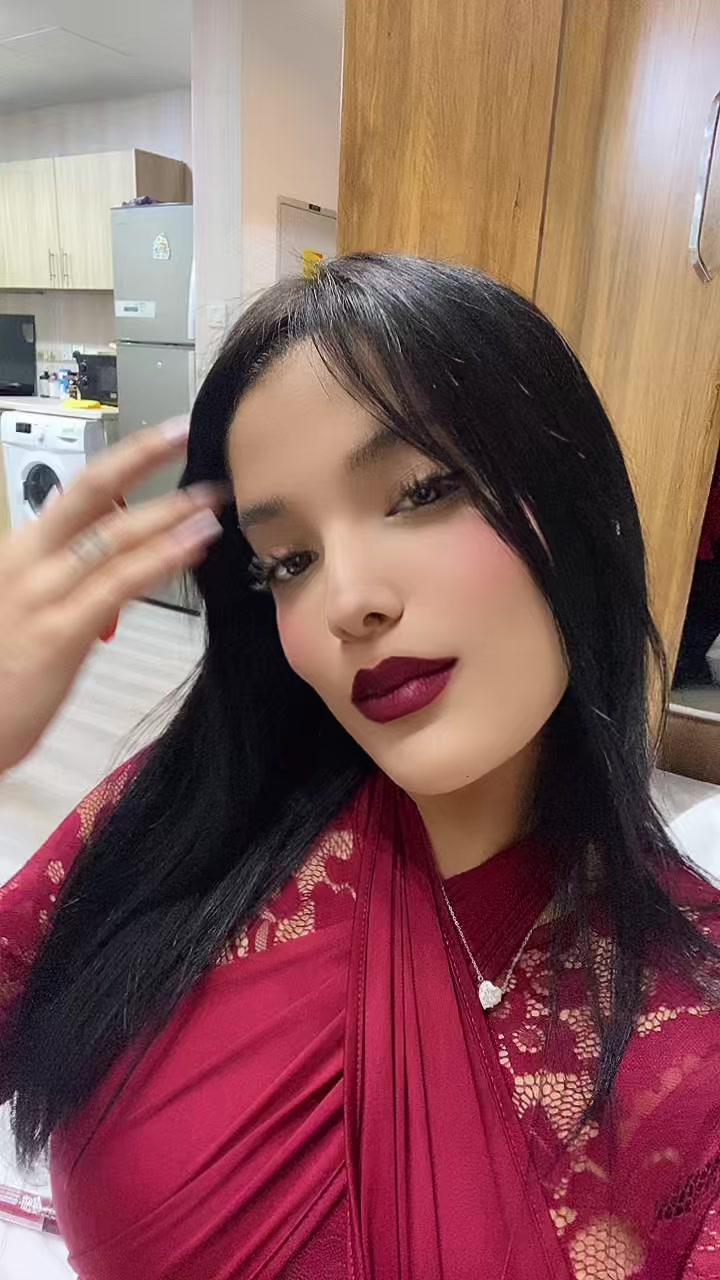 @Erika Falcon
