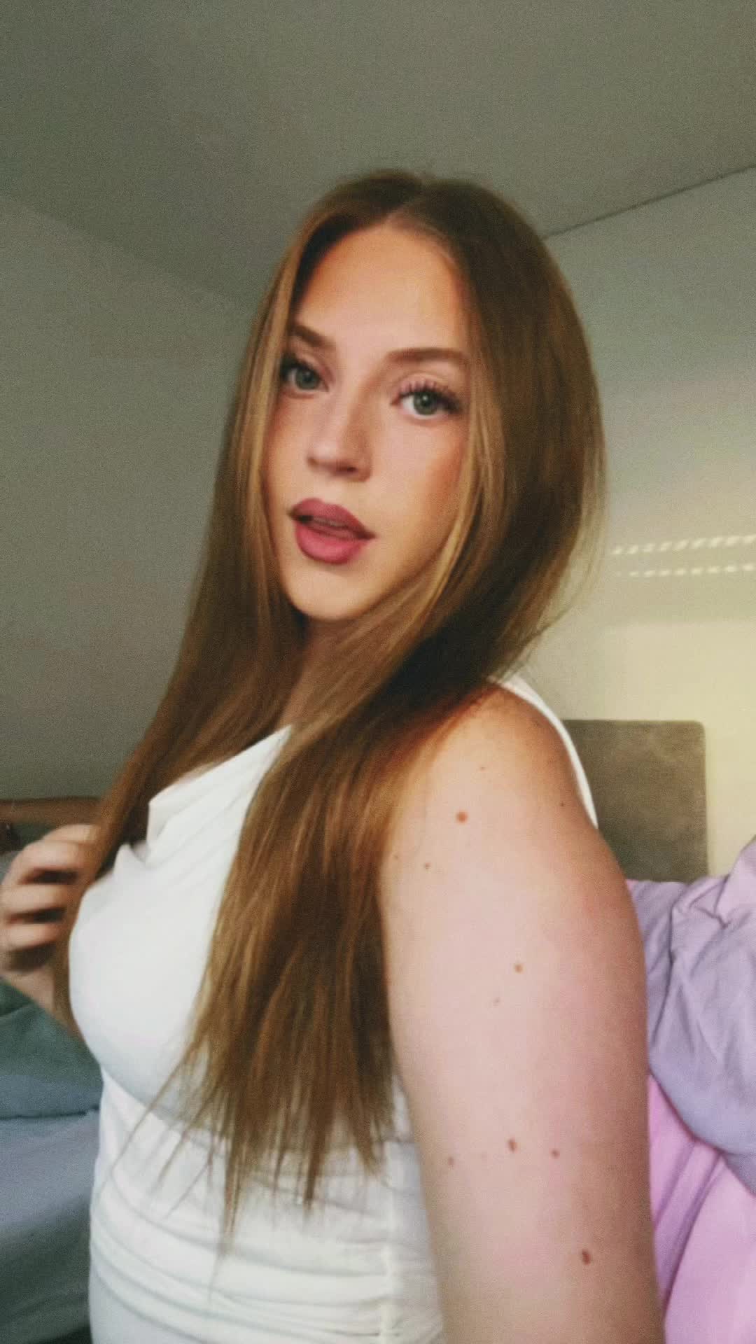 @donika😽