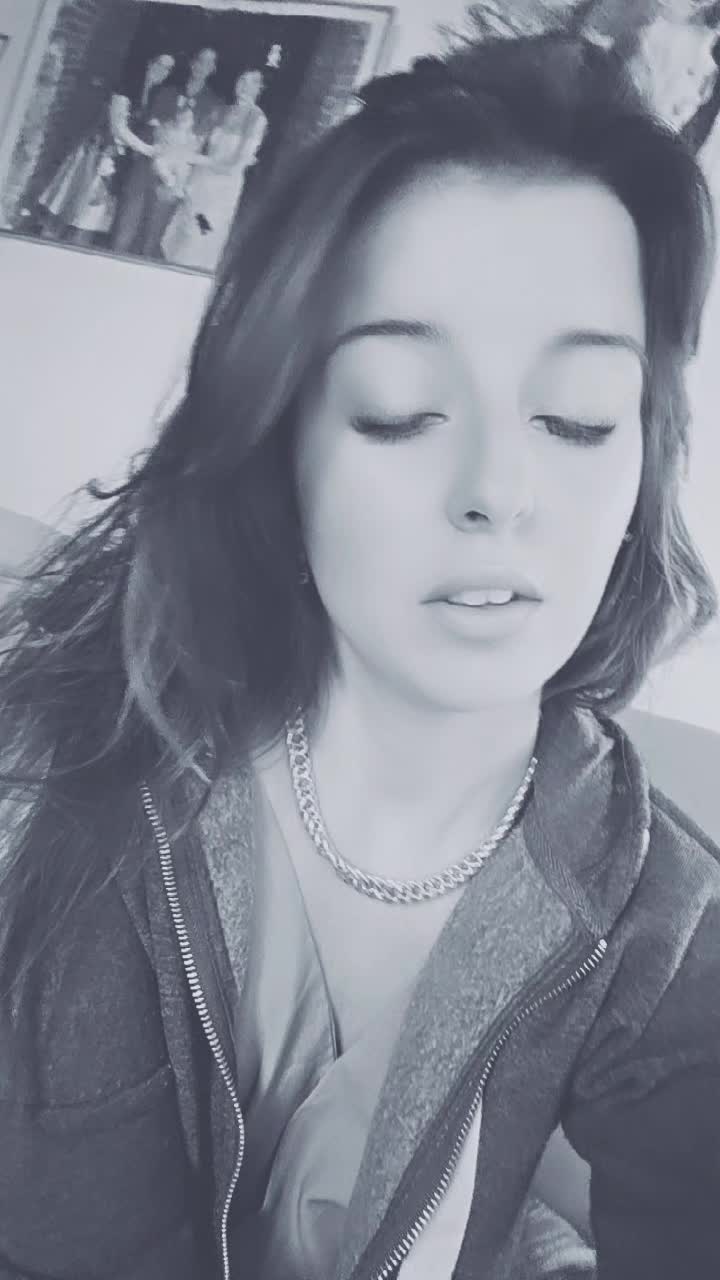 @💋🩵Pénélope🧡💋
