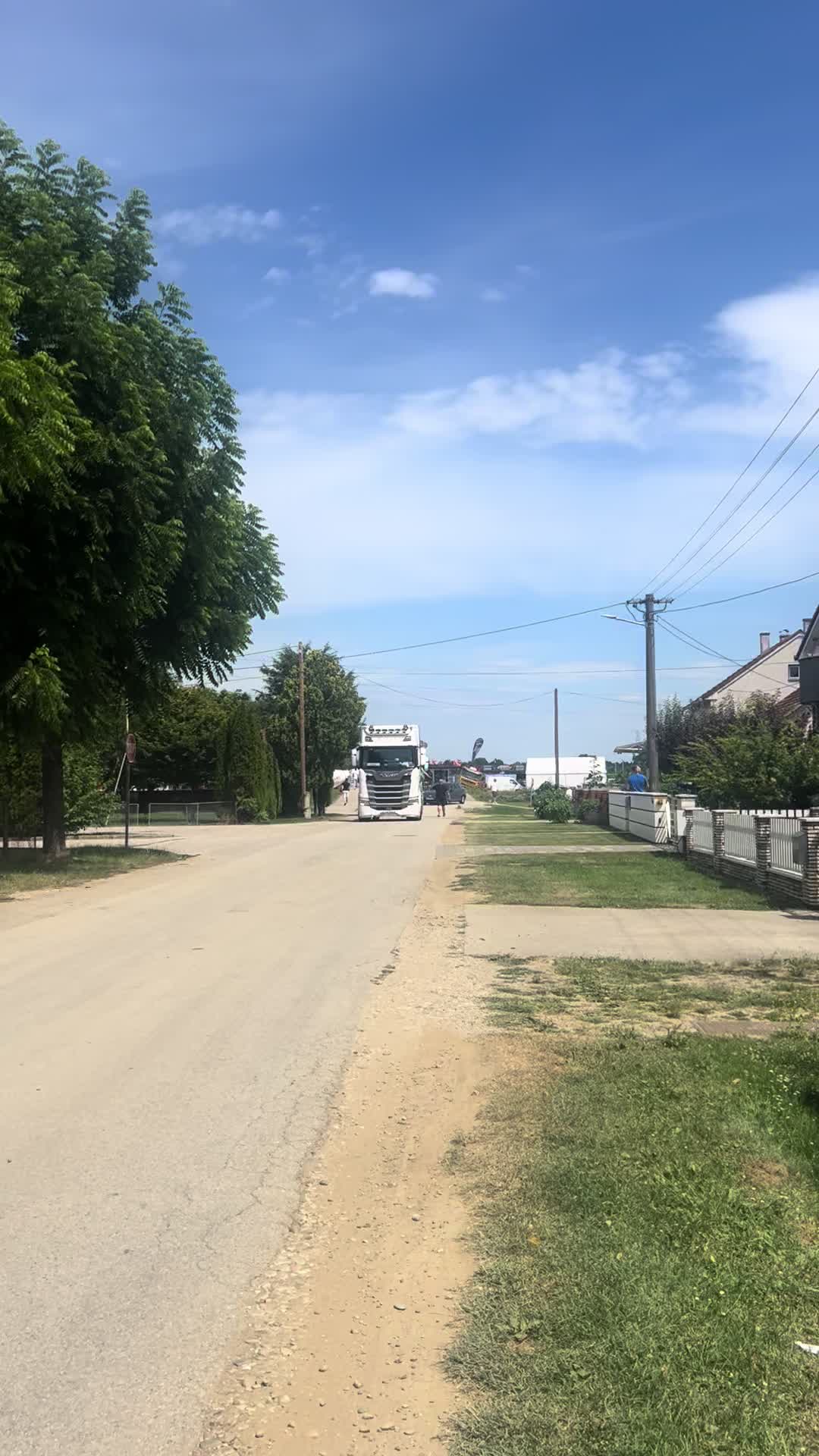 @𝓀𝒾𝓇𝒸𝑒🚚