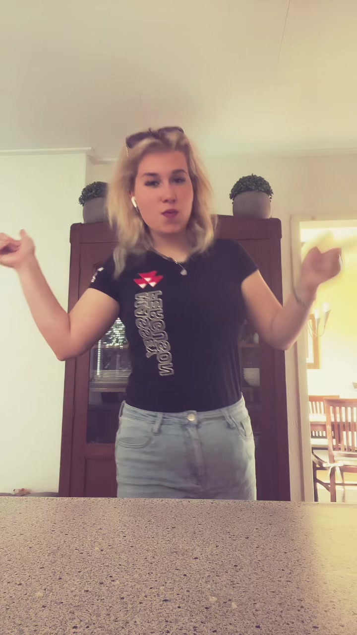 @Alyshadolphijn