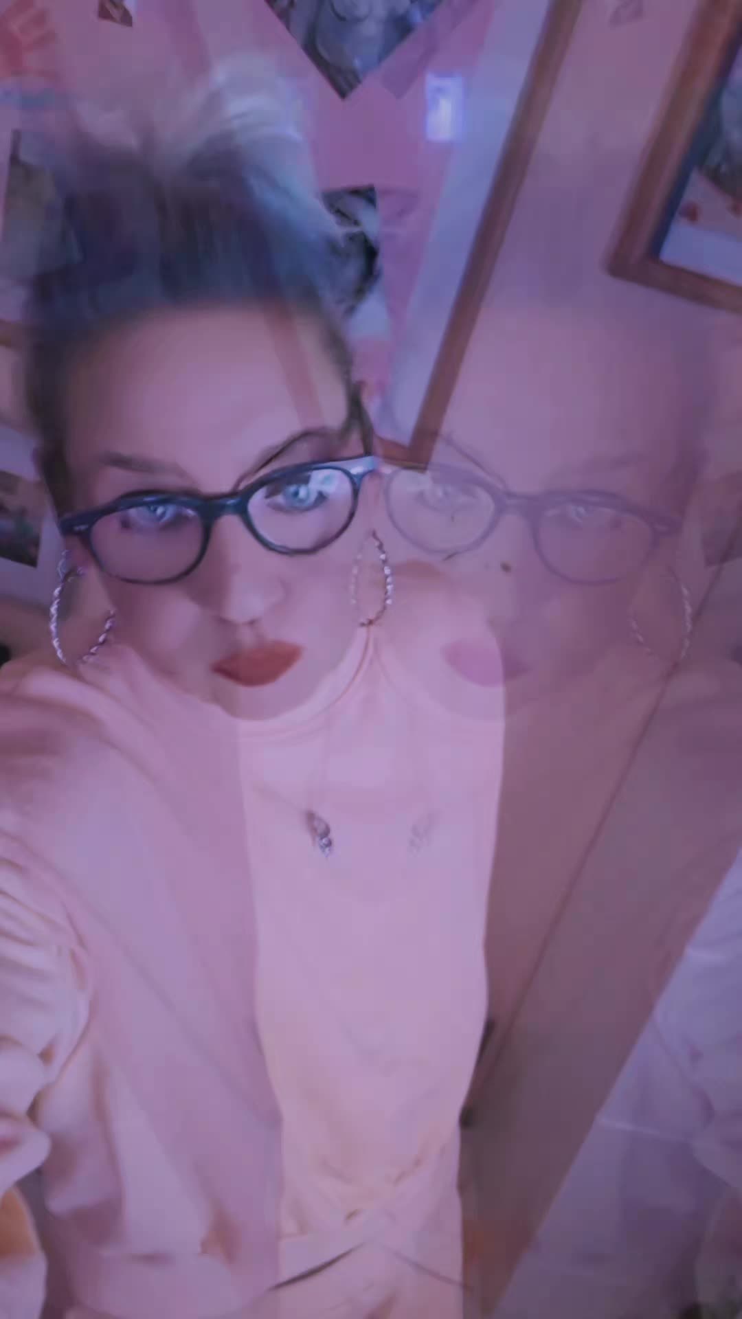 @susicabrita🖤🤍❤️🇷🇺💙💙💙