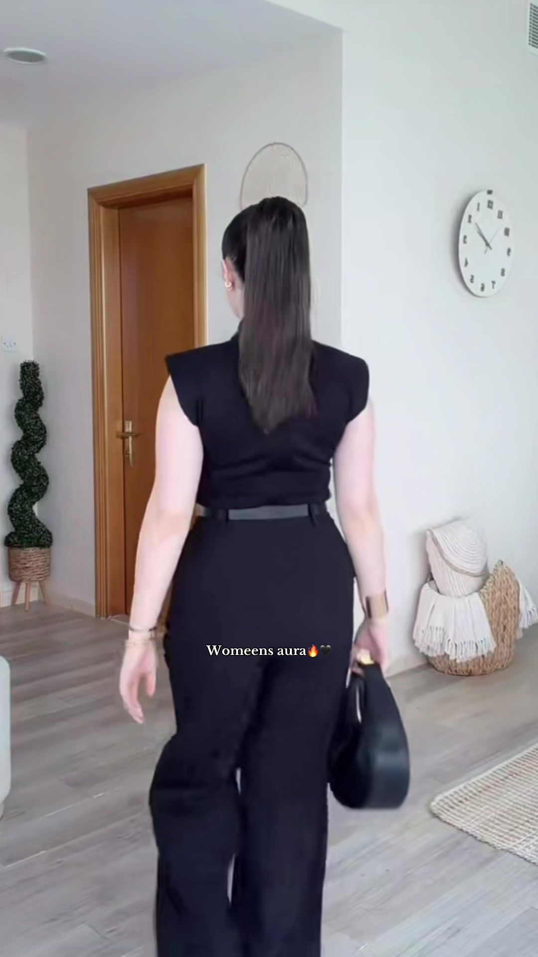 @𝐟𝐚𝐧𝐬 𝐥𝐚𝐧𝐚𝐚 𝐥𝐞𝐞𝐧✪