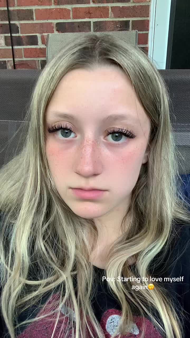 @bbyblondeeva