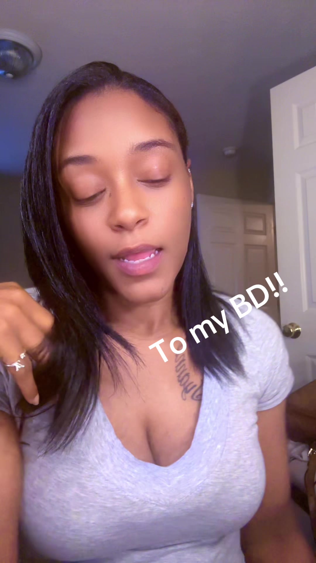 @Nikki
