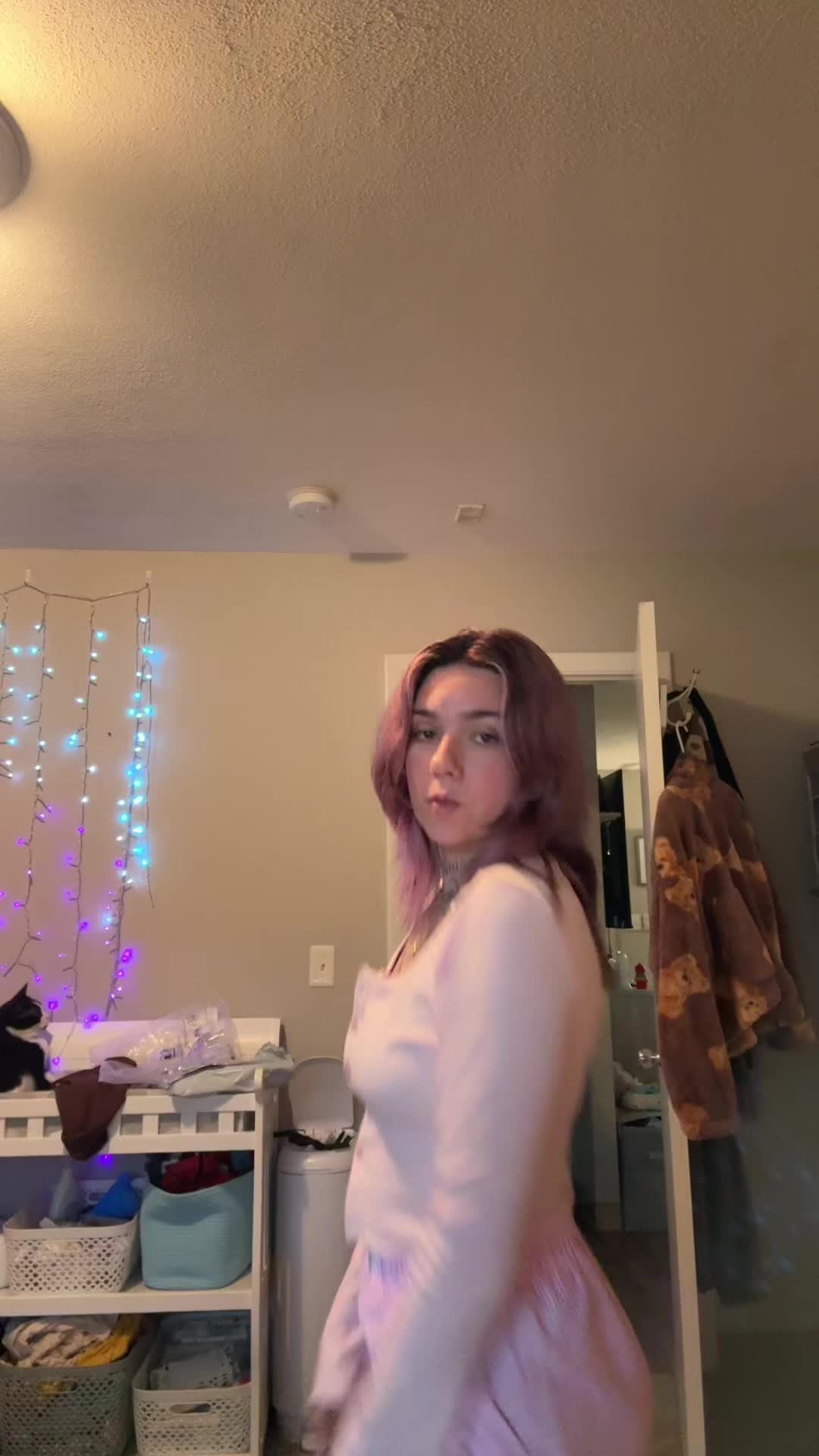 @cat🫧
