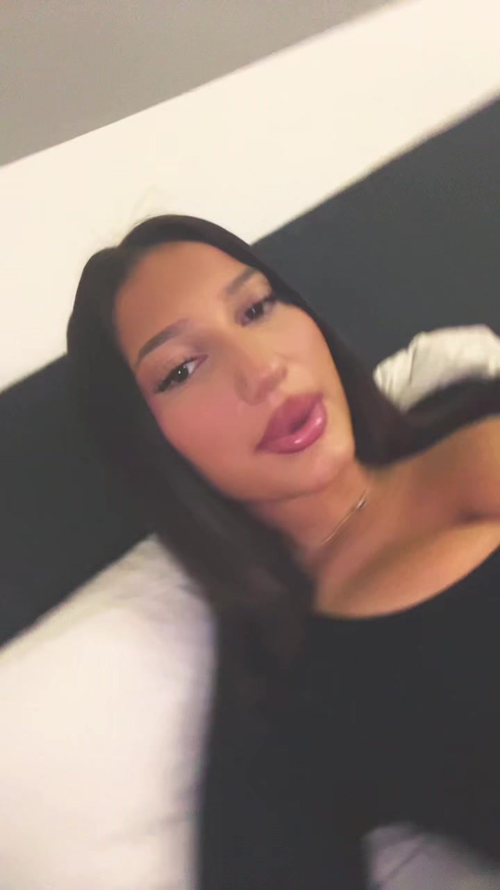@_y1sell