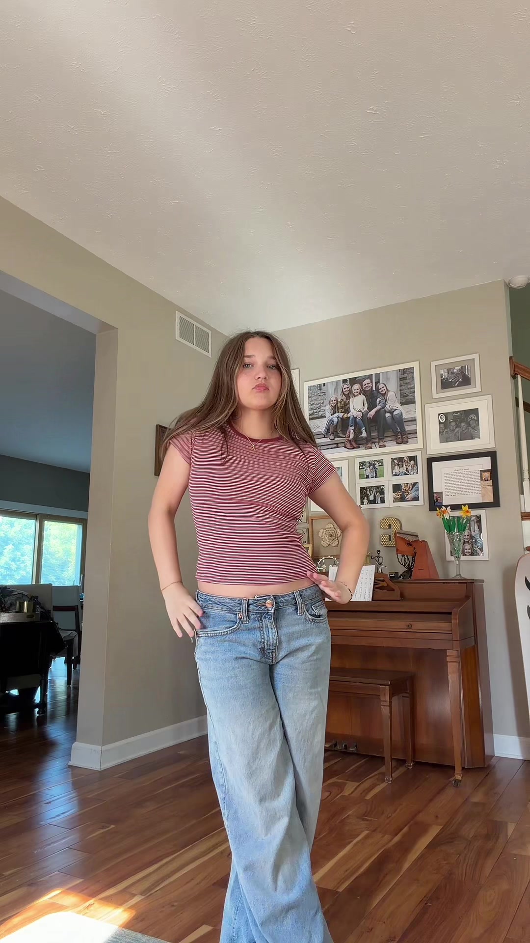 @Ella