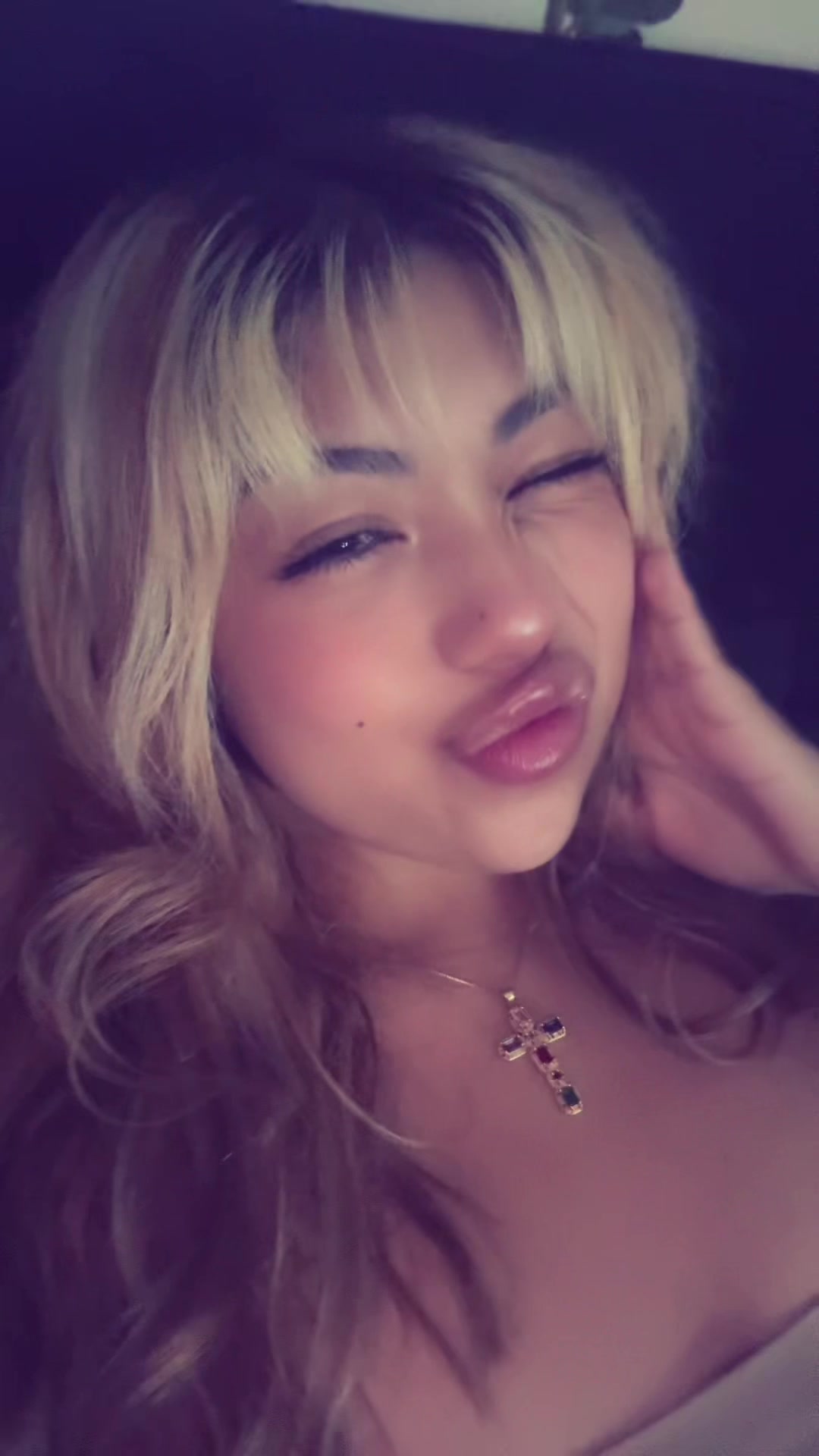 @🐰