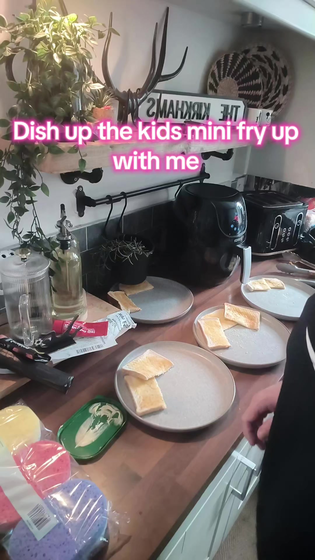 @TheKirkhams🤍