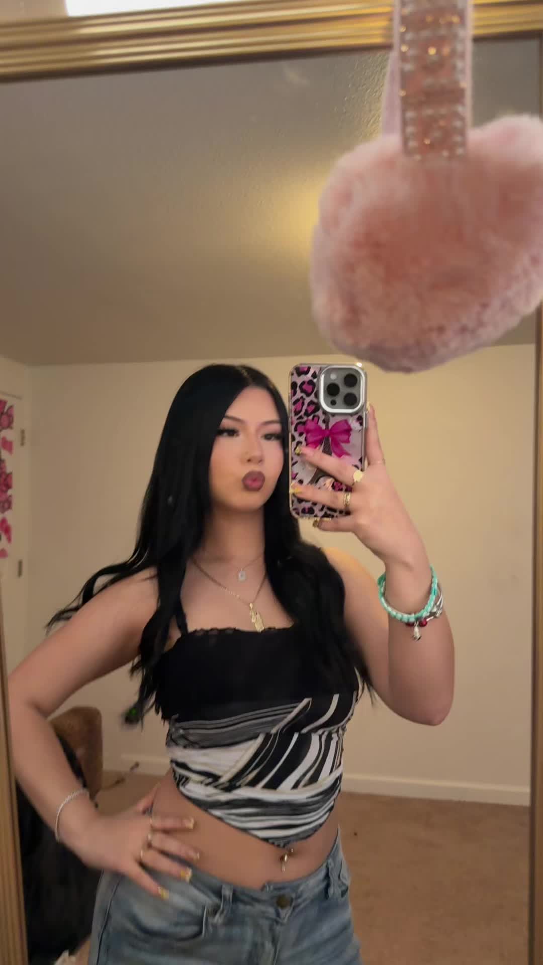 @𝐌𝐚𝐫𝐭𝐡𝐚𝐥𝐲𝐧𝐧❦ꨄ