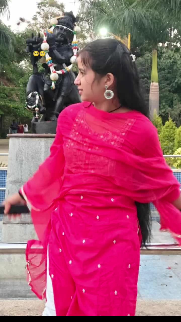 @अभागी परदेशी छोरी 🇮🇳🇳🇵😭