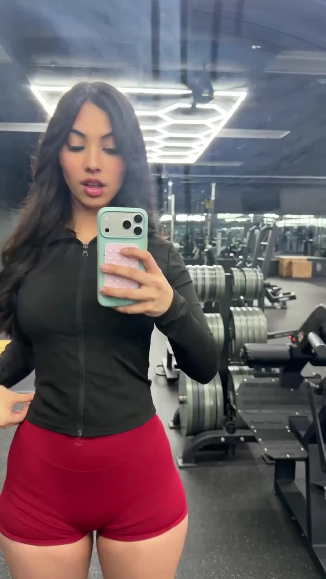 @sukii24216514