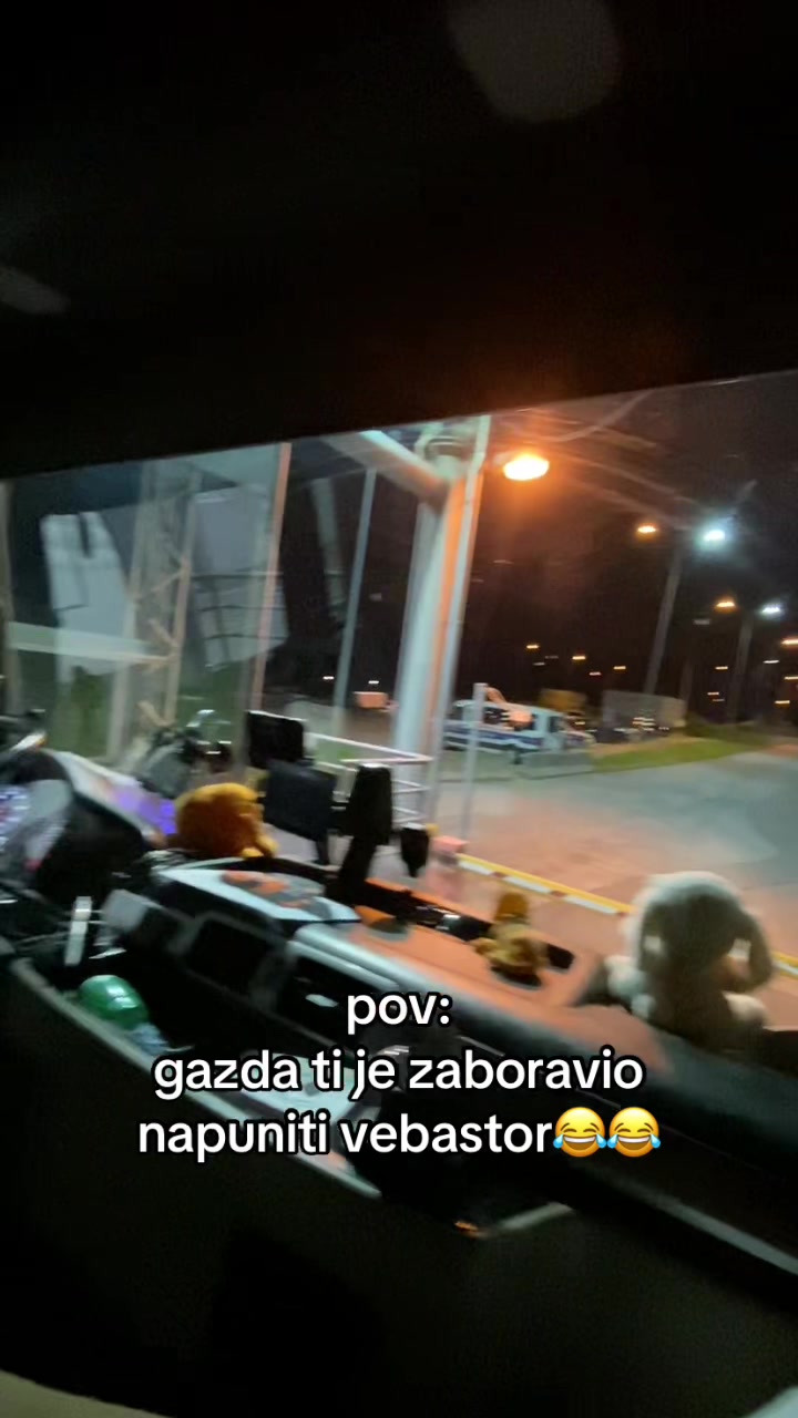 @🚛
